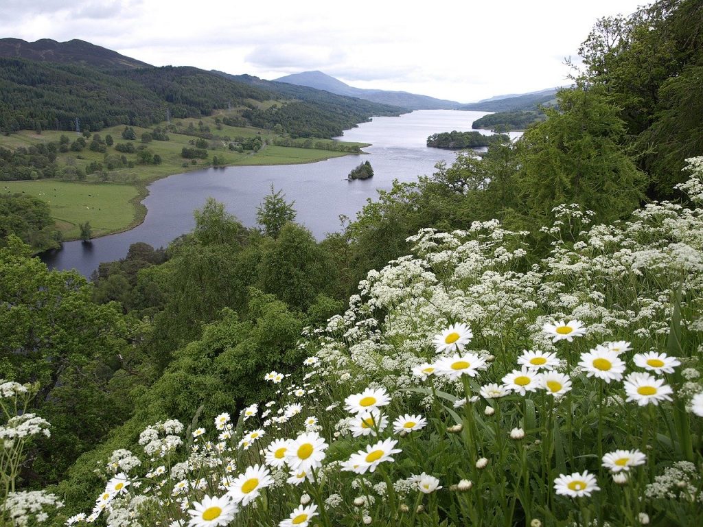 Loch Tummel on Heart 200.