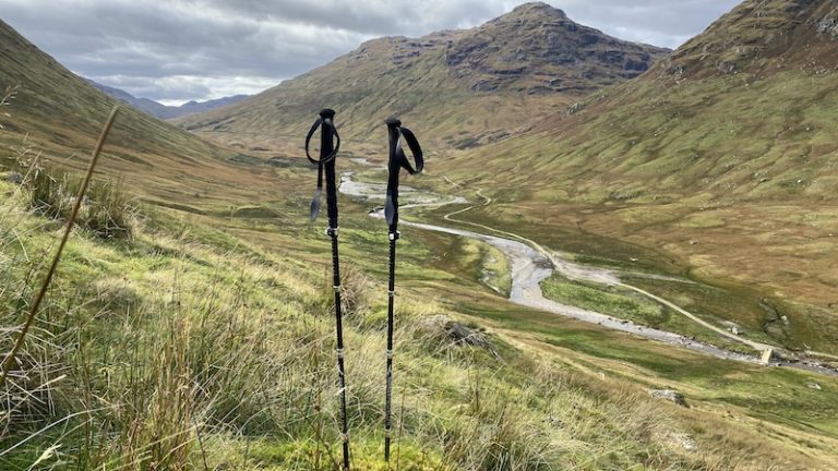 To use hiking poles, or not to use hiking poles? That is the question