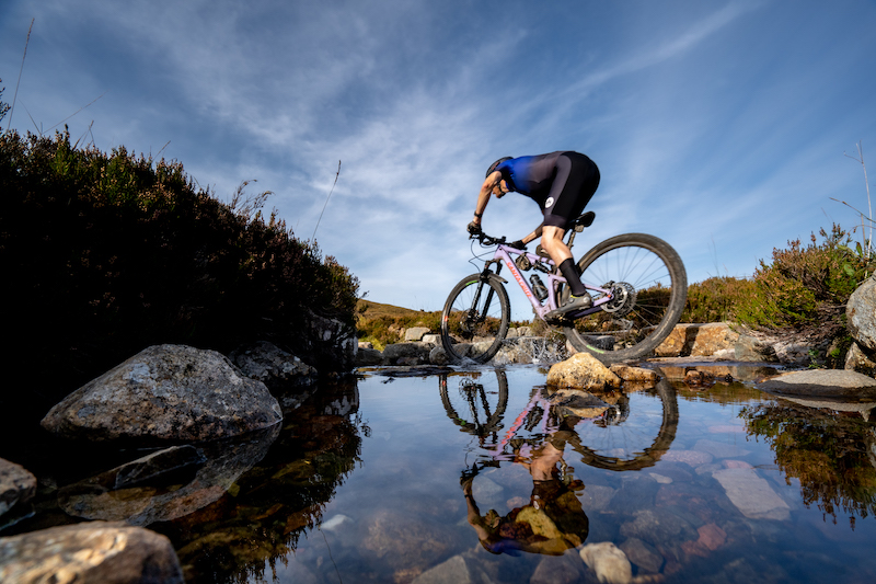 Rab Wardell rides record West Highland Way time. Credit: Brodie Hood