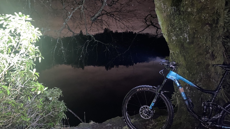night mountain bike riding